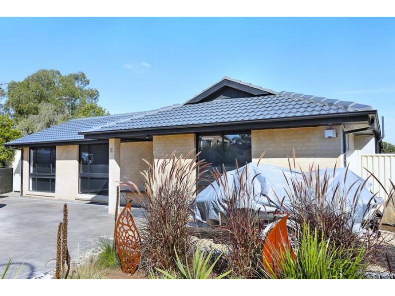 11 Sherry Place, Minchinbury NSW 2770