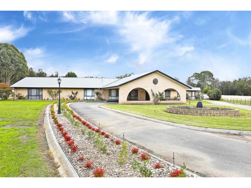 16 Curtis Lane, Catherine Field NSW 2557