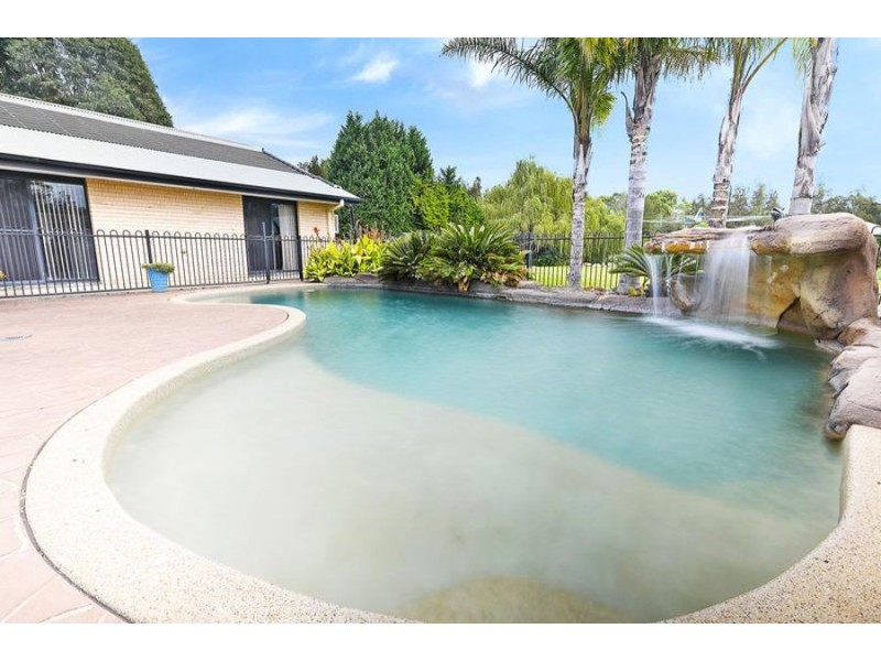 16 Curtis Lane, Catherine Field NSW 2557