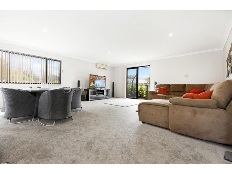 16 Curtis Lane, Catherine Field NSW 2557