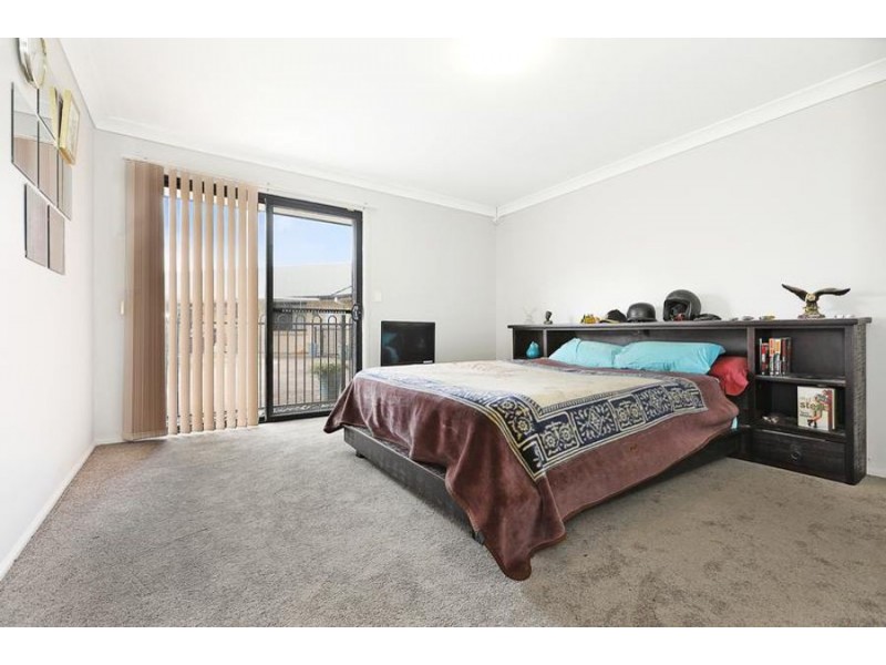 16 Curtis Lane, Catherine Field NSW 2557