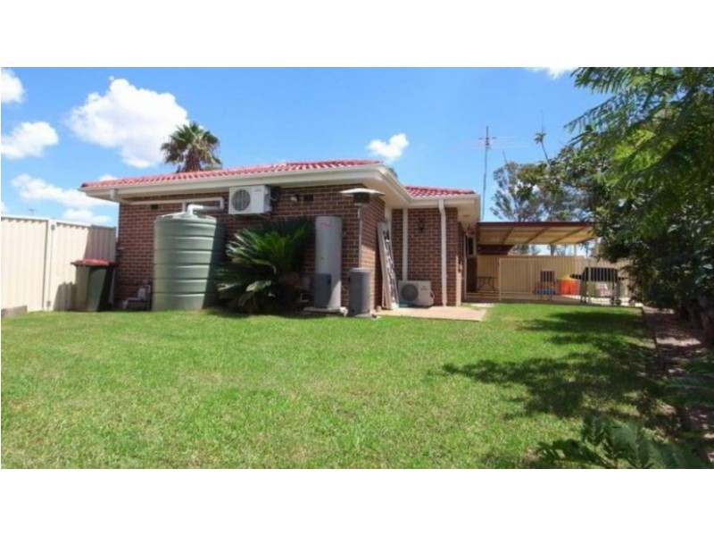 28a Wraysbury Place, Oakhurst NSW 2761