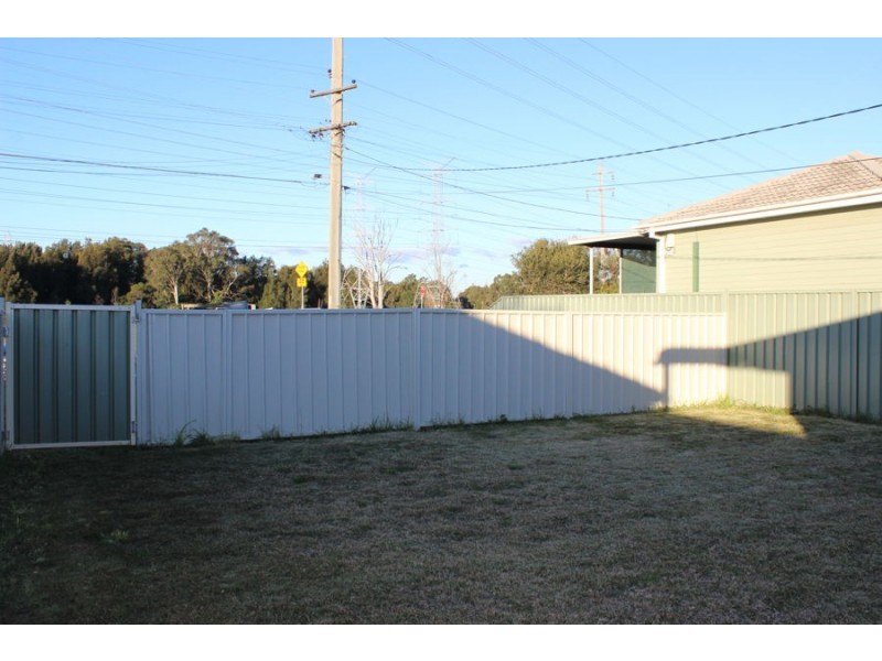 31 Melbourne ST, Oxley Park NSW 2760