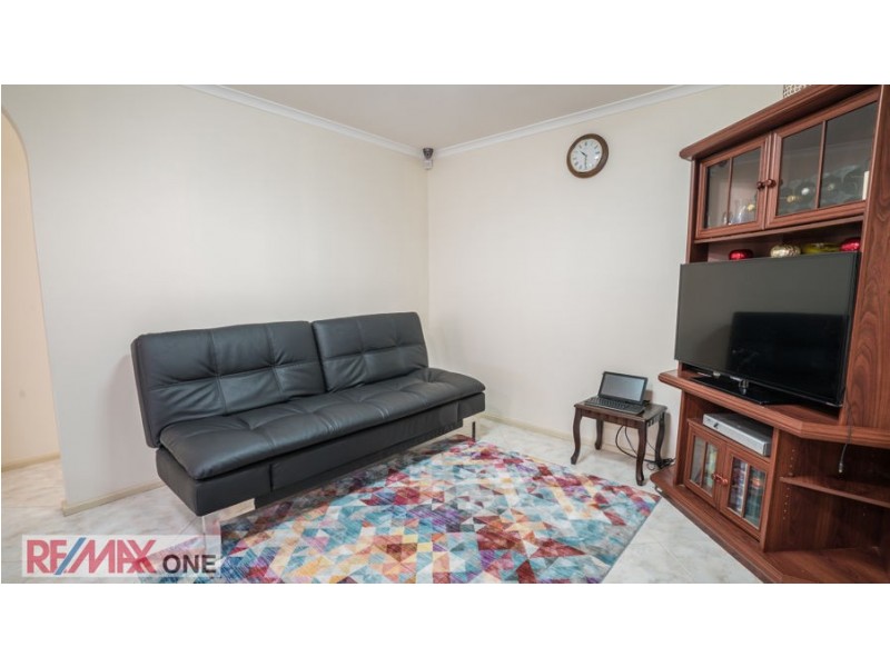 29 Nineveh Crescent, Greenfield Park NSW 2176
