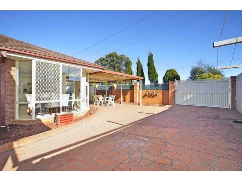 9B Ferrier Crescent, Minchinbury NSW 2770