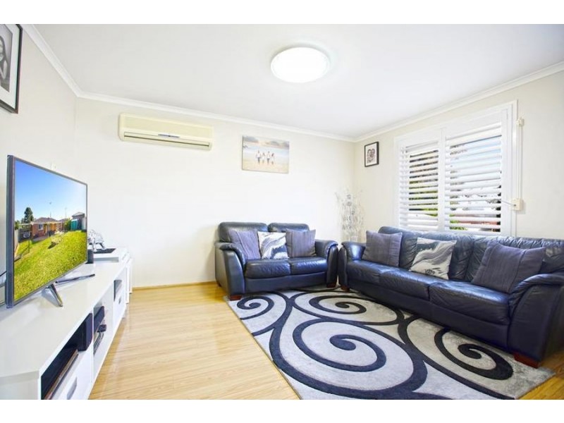 87 McFarlane Drive, Minchinbury NSW 2770