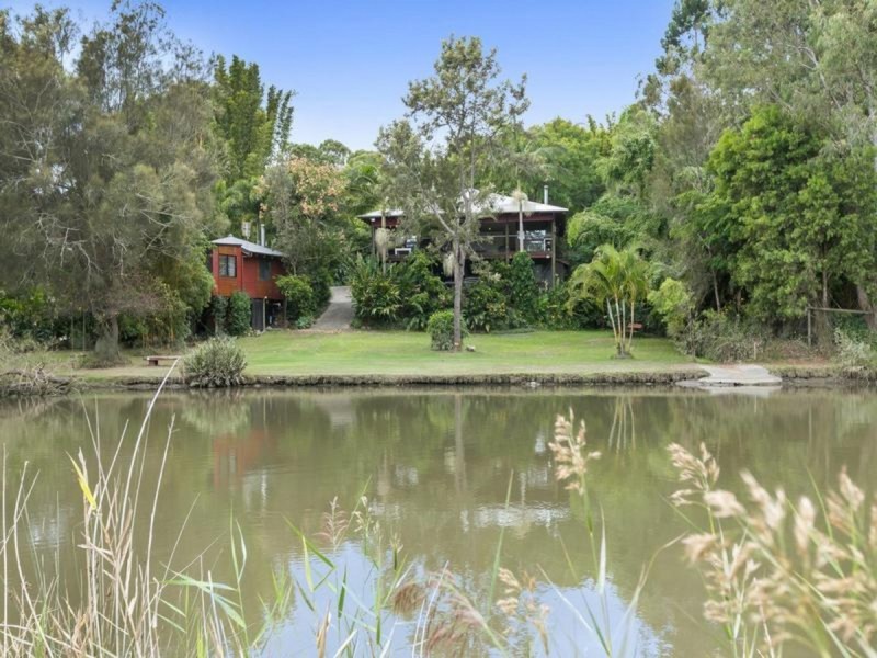 11 Wirildar Drive, Elanora QLD 4221