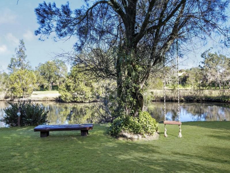 11 Wirildar Drive, Elanora QLD 4221