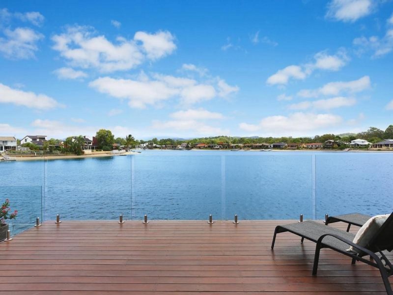 100 Melaleuca Drive, Palm Beach QLD 4221