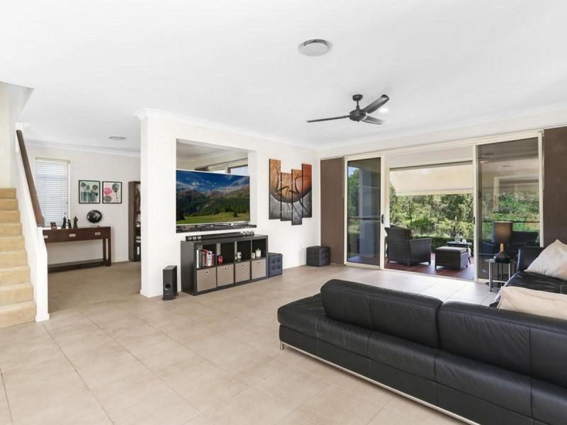 196 Easthill Drive, Robina QLD 4226