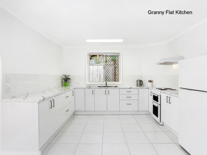 23 Esperance Close, Elanora QLD 4221