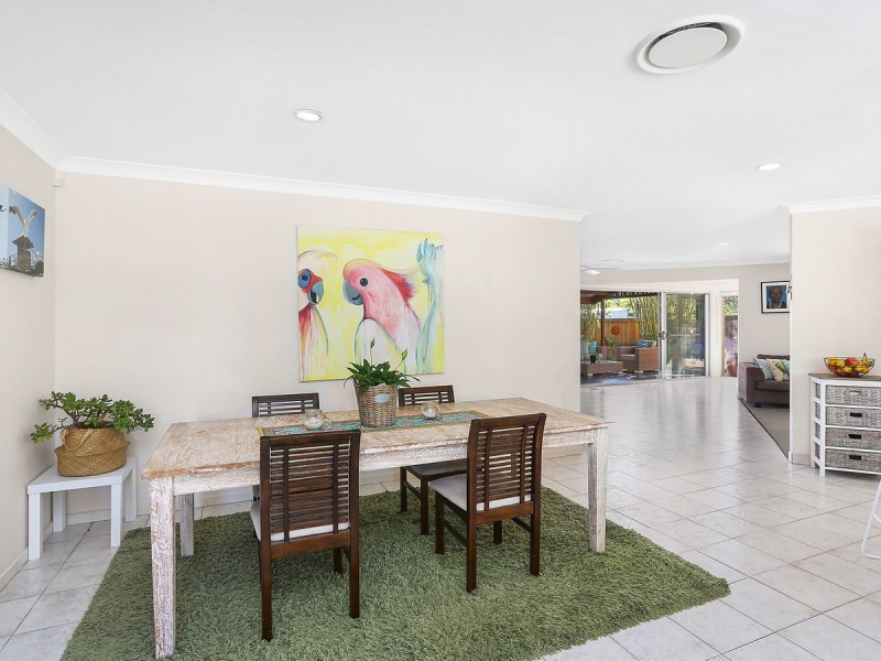 14 Tingira Street, Palm Beach QLD 4221