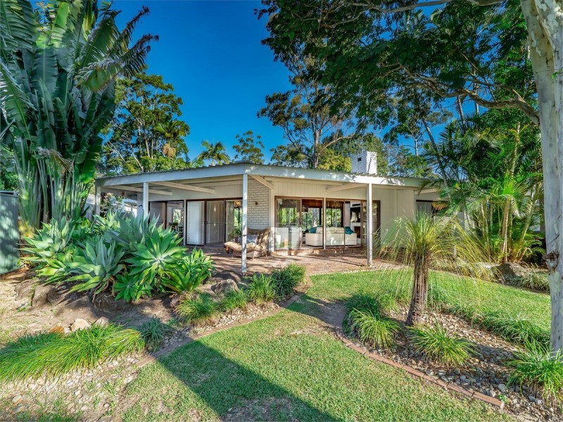 18-20 Tierney Drive, Currumbin Waters QLD 4223