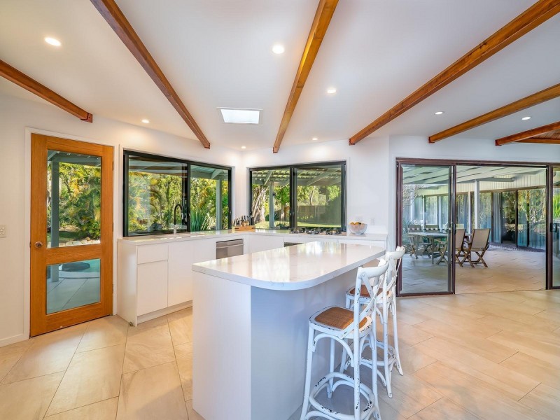 18-20 Tierney Drive, Currumbin Waters QLD 4223