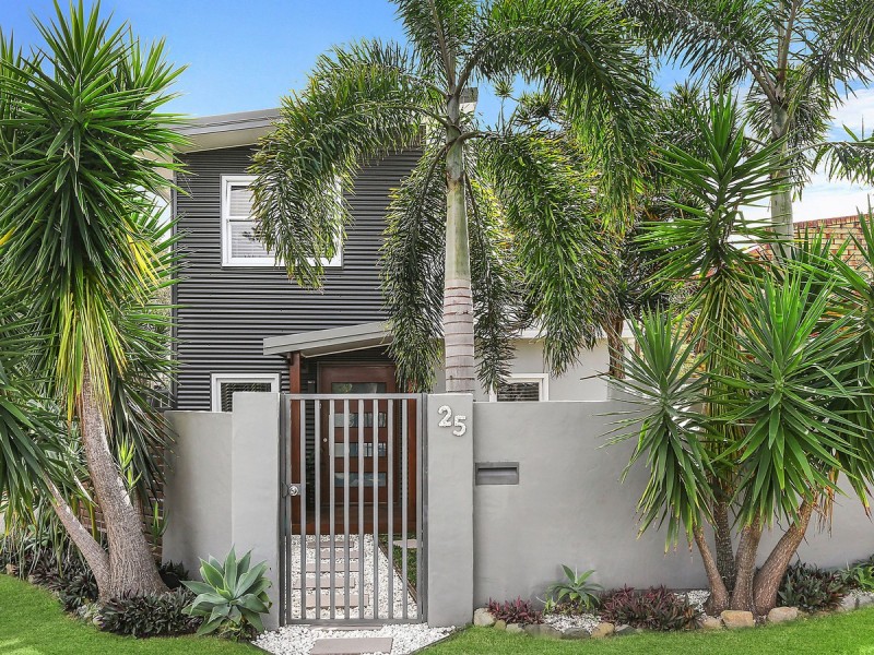 1/25 Third Avenue, Palm Beach QLD 4221