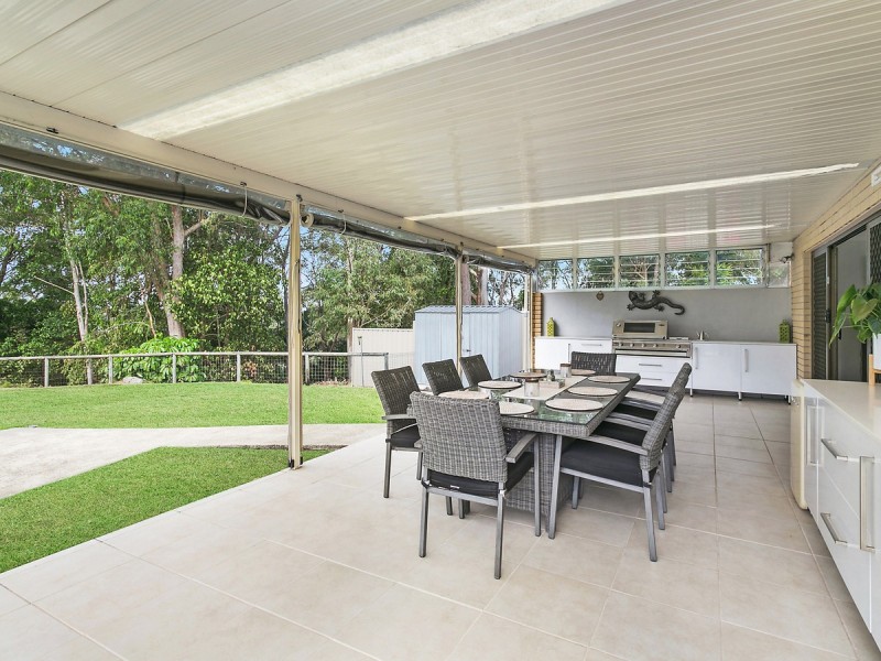 50 Simpsons Road, Currumbin Waters QLD 4223