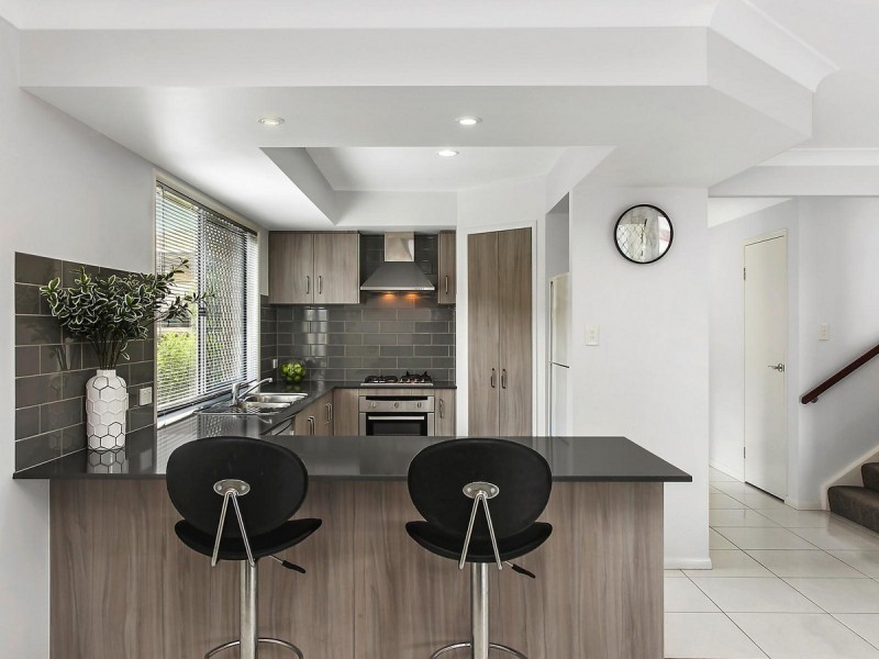 103 Leyte Avenue, Palm Beach QLD 4221