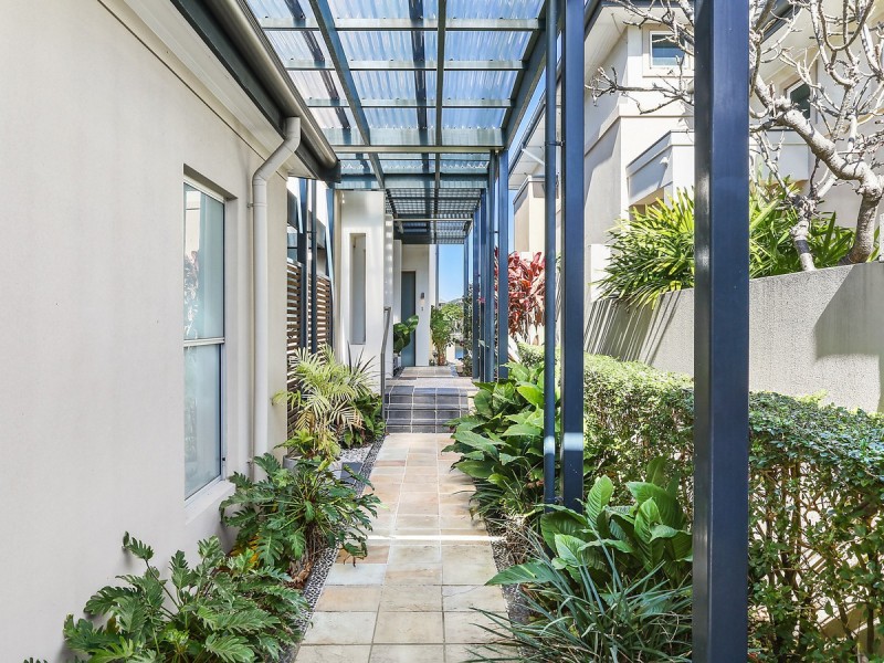 1/802 Glades Drive, Robina QLD 4226