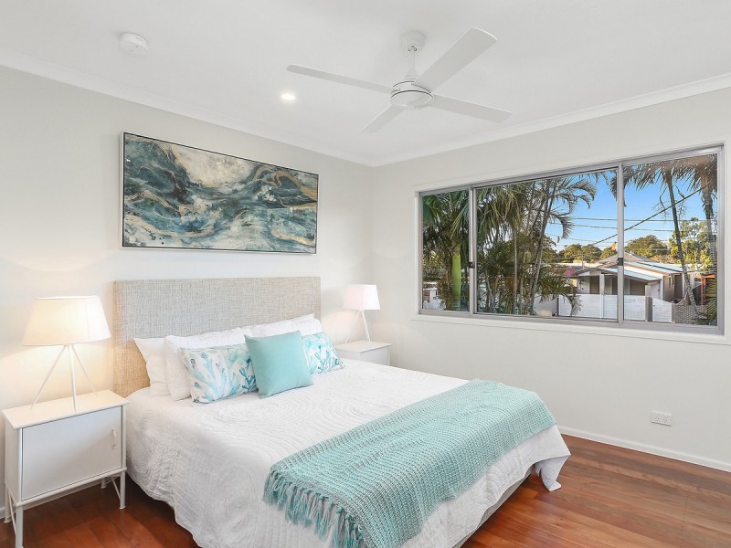 23 Boundary Street, Currumbin Waters QLD 4223