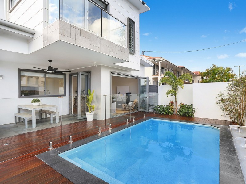 1/3 Second Avenue, Palm Beach QLD 4221