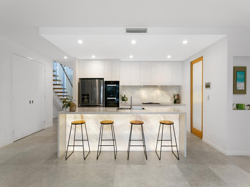 112 Cypress Terrace, Palm Beach QLD 4221