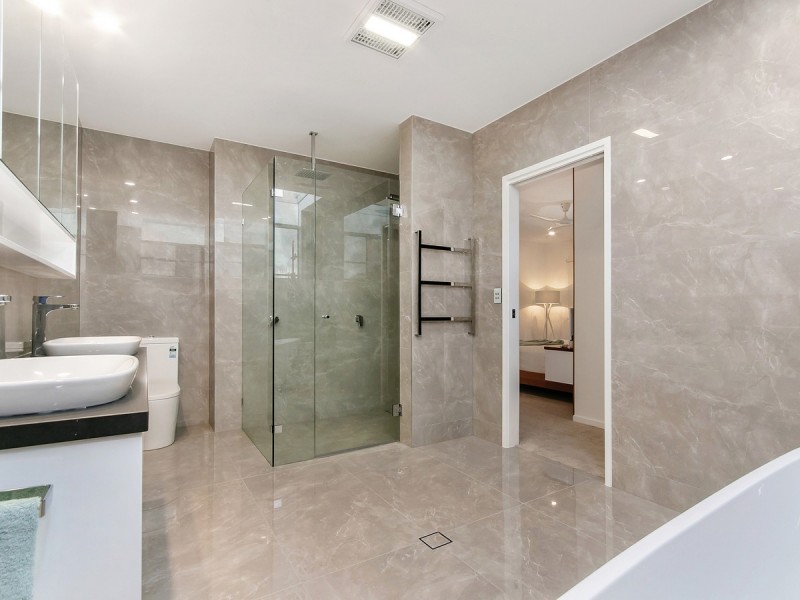 112 Cypress Terrace, Palm Beach QLD 4221