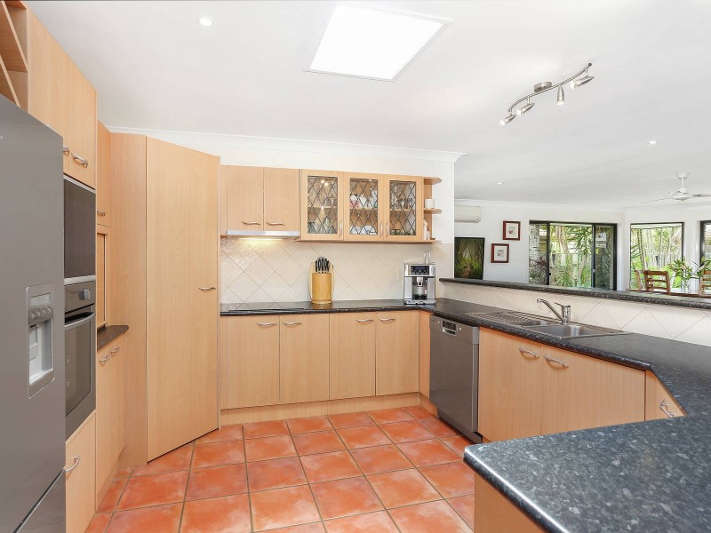 20 Saffron Street, Elanora QLD 4221