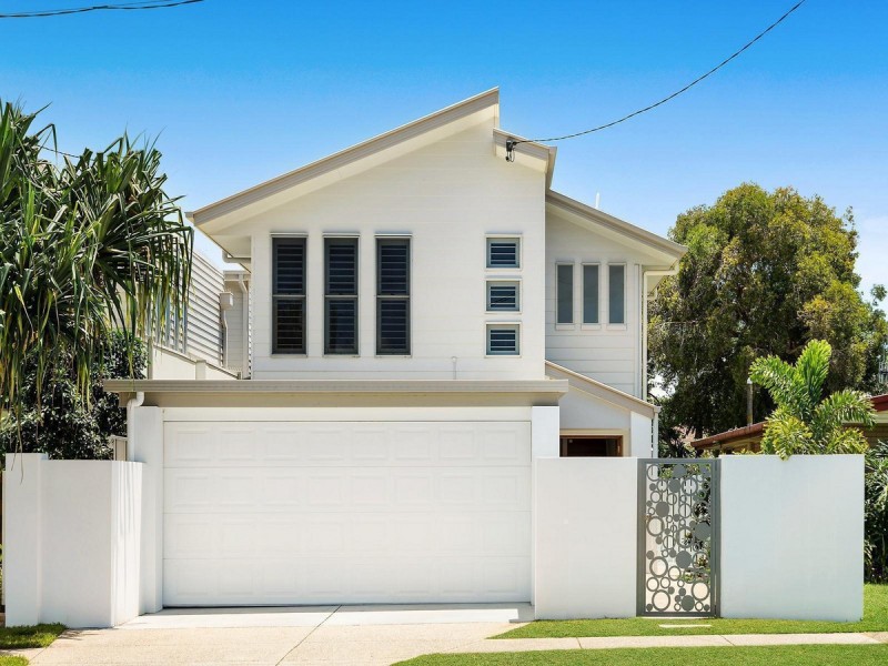 31 Fourteenth Avenue, Palm Beach QLD 4221