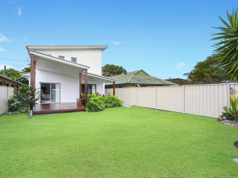 66 Philippine Parade, Palm Beach QLD 4221