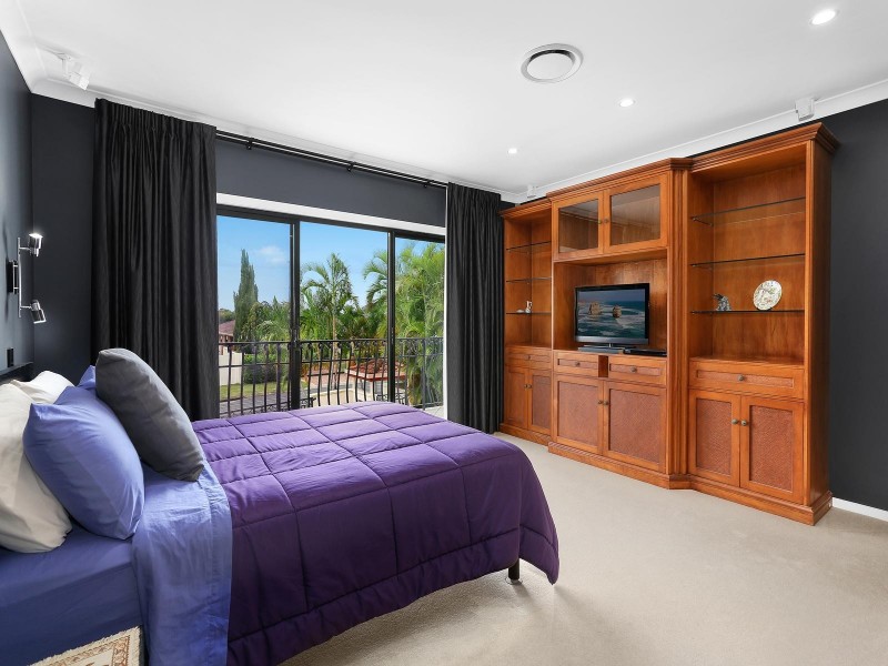 63 Manly Drive, Robina QLD 4226