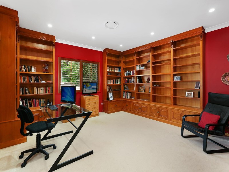 63 Manly Drive, Robina QLD 4226