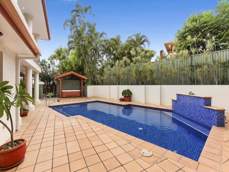 63 Manly Drive, Robina QLD 4226