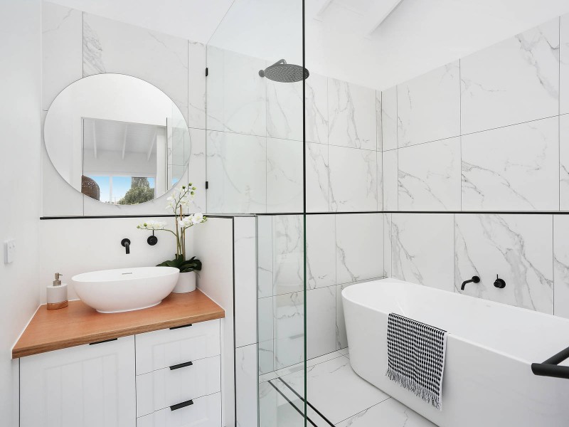 2/35 Leyte Avenue, Palm Beach QLD 4221