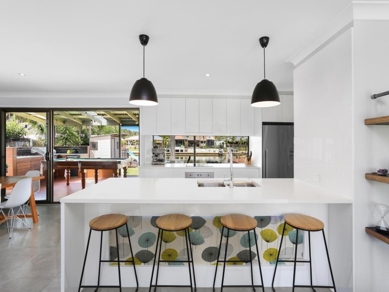 6 Allchin Court, Currumbin Waters QLD 4223