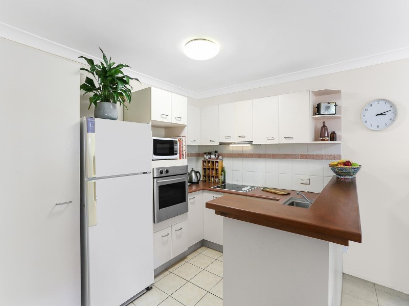 28/31 Simpsons Road, Elanora QLD 4221