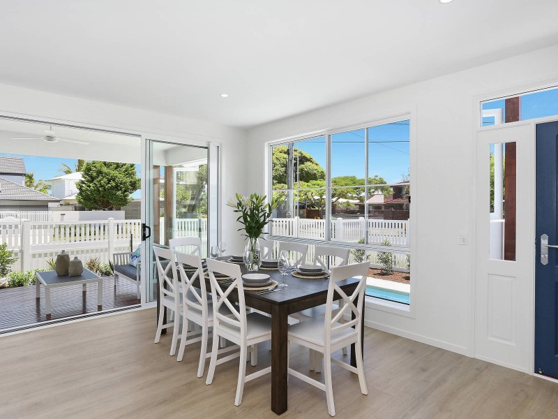 60 Fifteenth Avenue, Palm Beach QLD 4221