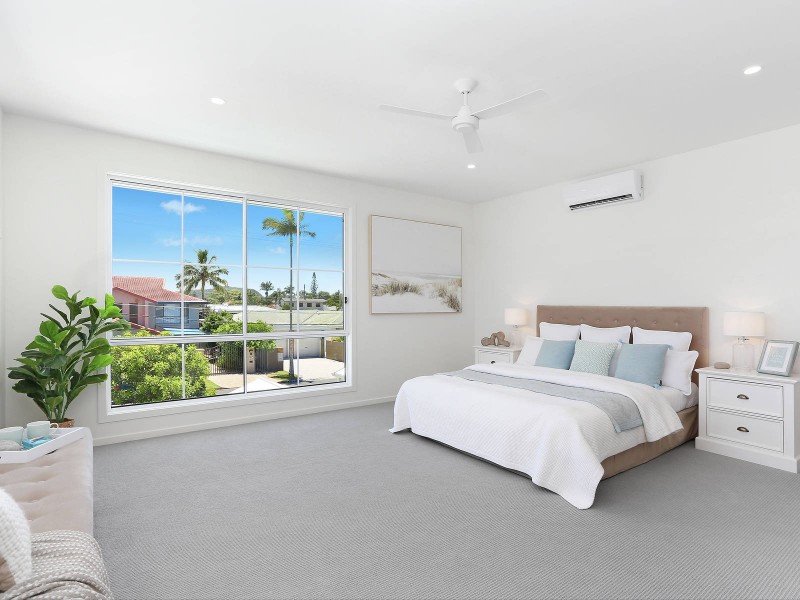 60 Fifteenth Avenue, Palm Beach QLD 4221