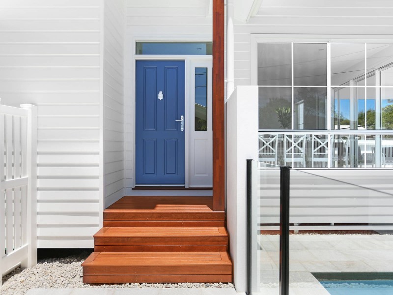 60 Fifteenth Avenue, Palm Beach QLD 4221