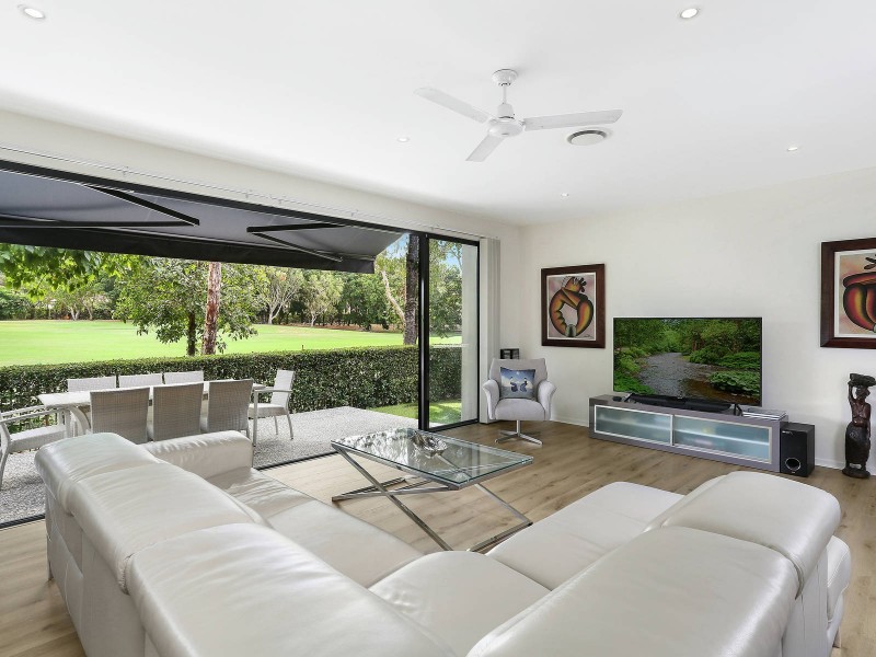 892 Medinah Avenue, Robina QLD 4226