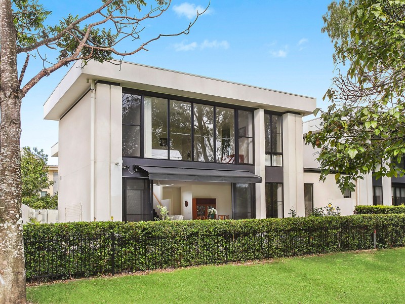 892 Medinah Avenue, Robina QLD 4226