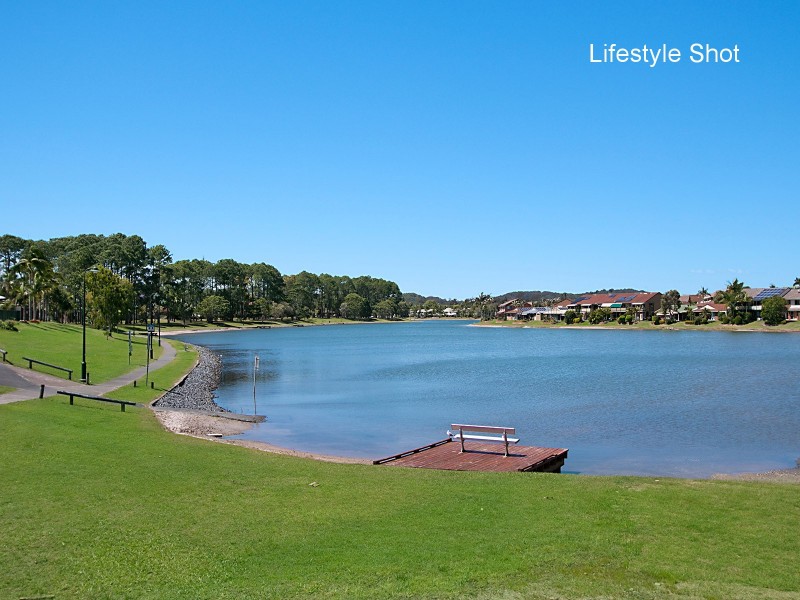 6 Swanbourne Way, Elanora QLD 4221