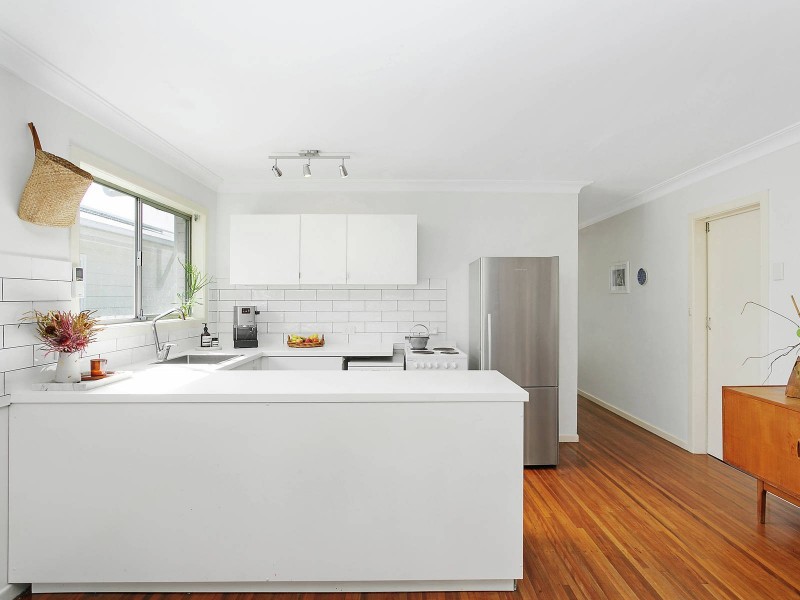 21 Twenty Seventh Avenue, Palm Beach QLD 4221