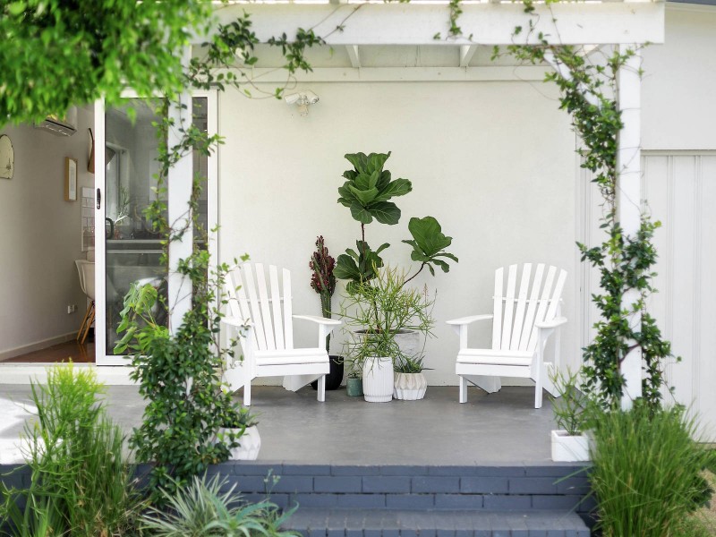 21 Twenty Seventh Avenue, Palm Beach QLD 4221