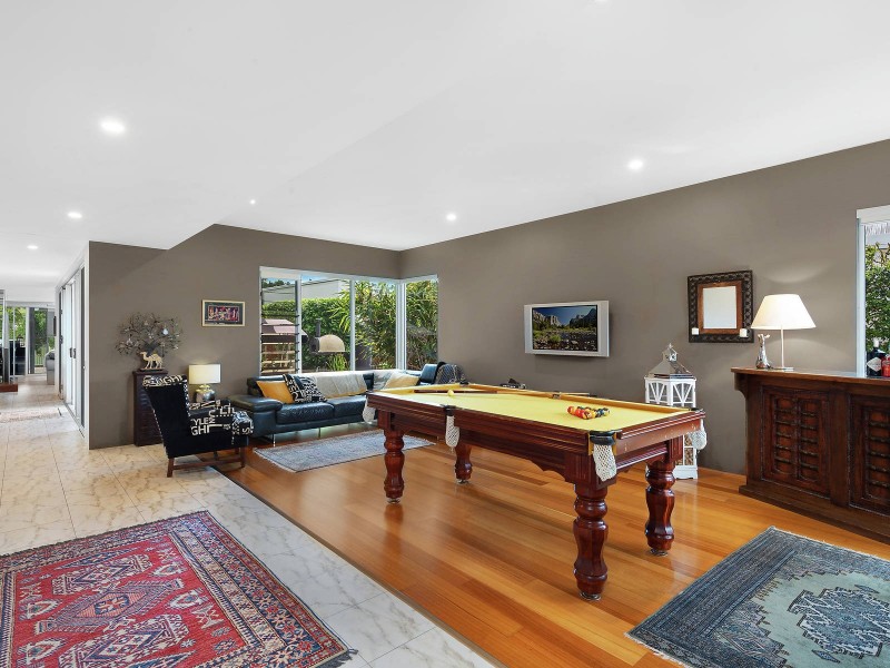 837 Legend Trail, Robina QLD 4226