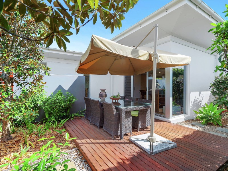 837 Legend Trail, Robina QLD 4226