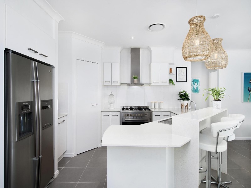 14 Staatz Court, Tallebudgera QLD 4228