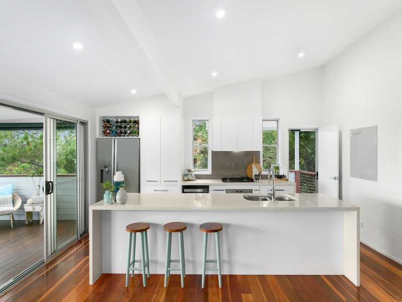 5 Attadale Court, Elanora QLD 4221