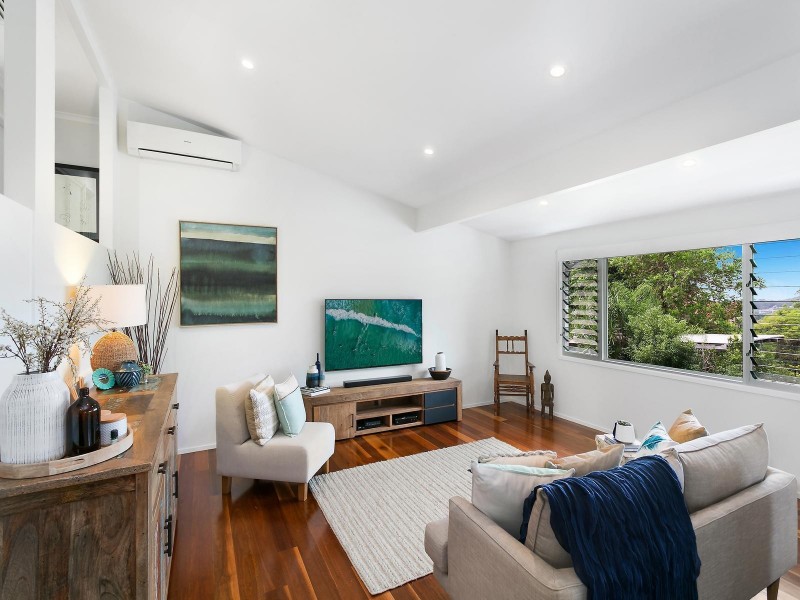 5 Attadale Court, Elanora QLD 4221