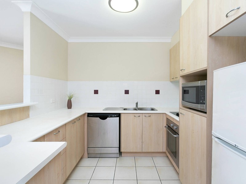 84/14 Markeri Street, Mermaid Beach QLD 4218