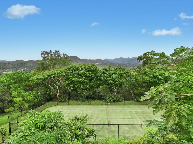 24 Grandview Terrace, Tallai QLD 4213